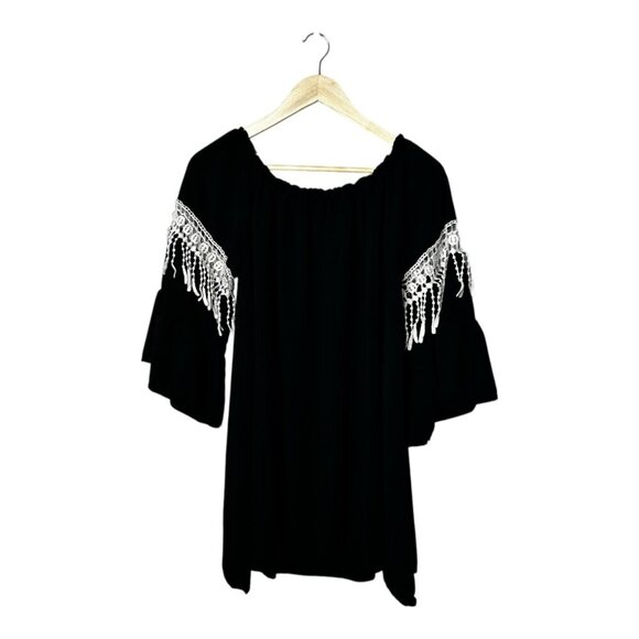 Umgee Tops - Umgee USA Women's XL Black Boho Tunic Top with Crochet Lace Sleeve | NWOT